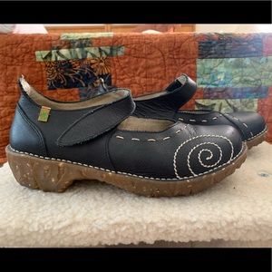 El Naturalista yggdrasil Mary Jane shoes